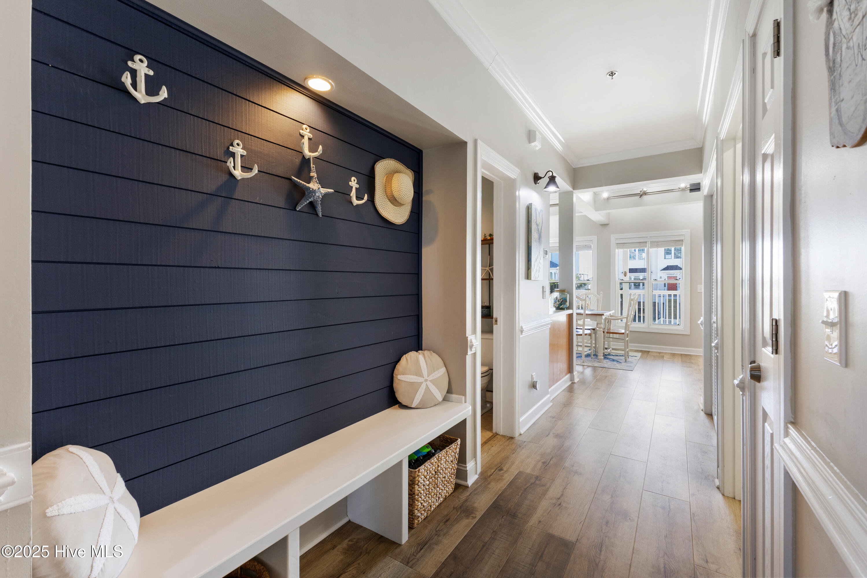 2 Jan Street SW, # B