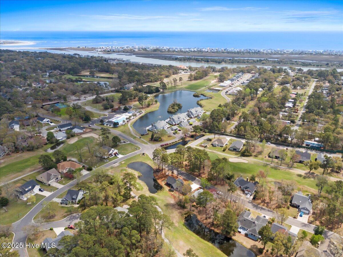 1708 Oakbrook Drive SW