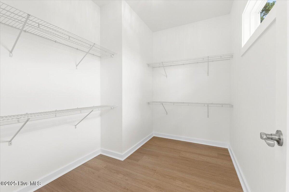 1708 Oakbrook Drive SW