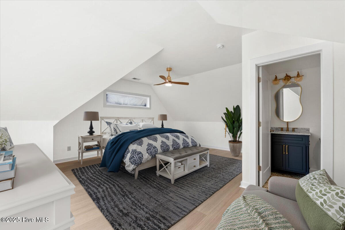 1708 Oakbrook Drive SW