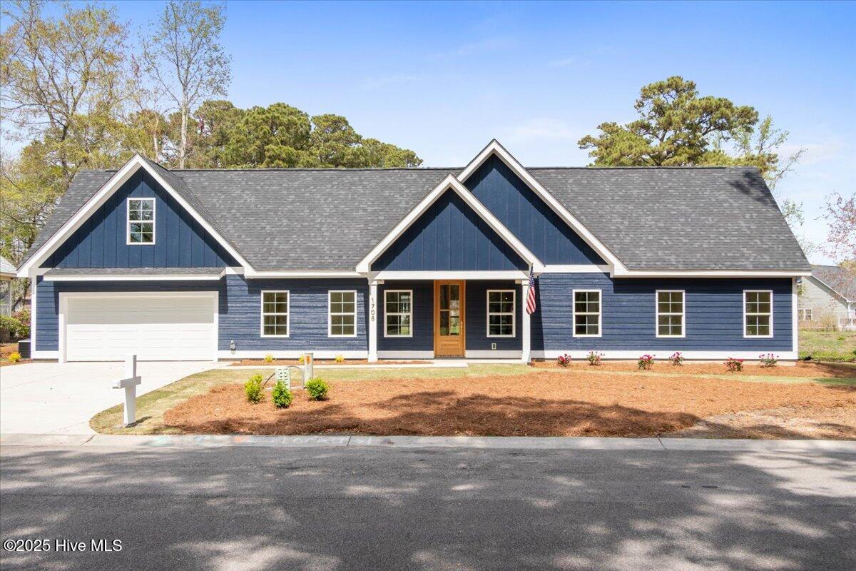 1708 Oakbrook Drive SW