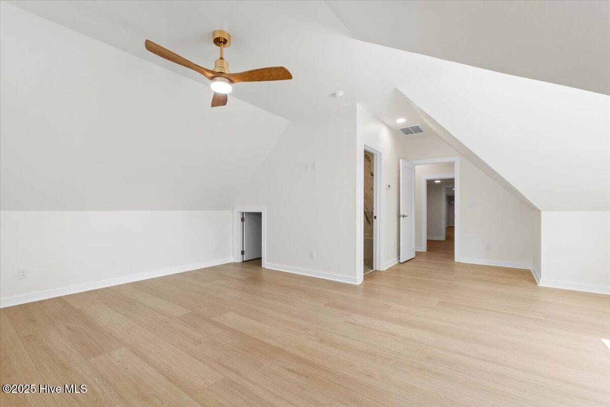 1708 Oakbrook Drive SW