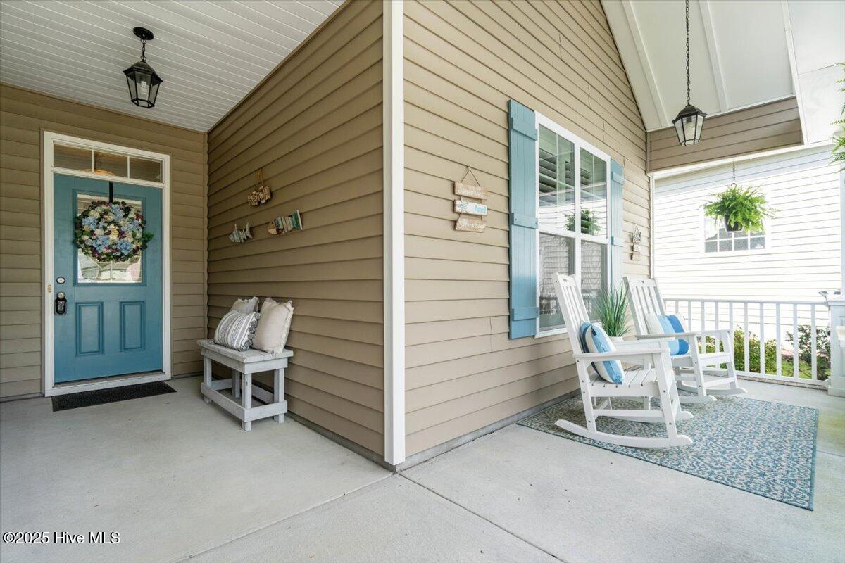 1356 Mauricio Court SW