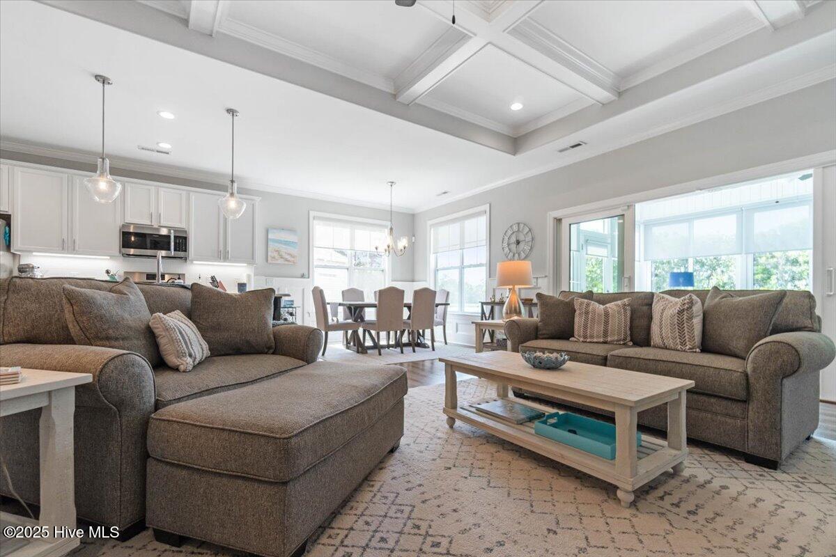 1356 Mauricio Court SW