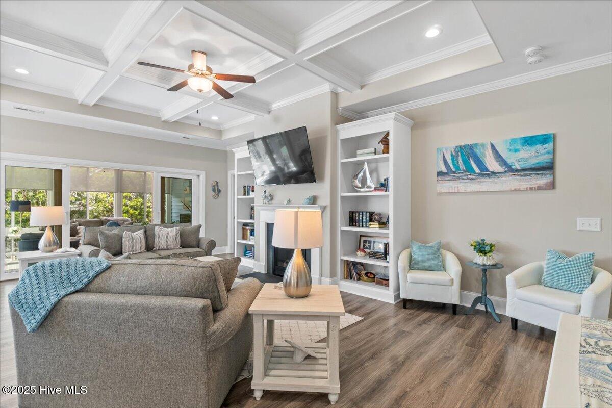 1356 Mauricio Court SW