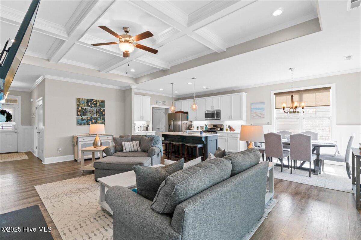 1356 Mauricio Court SW