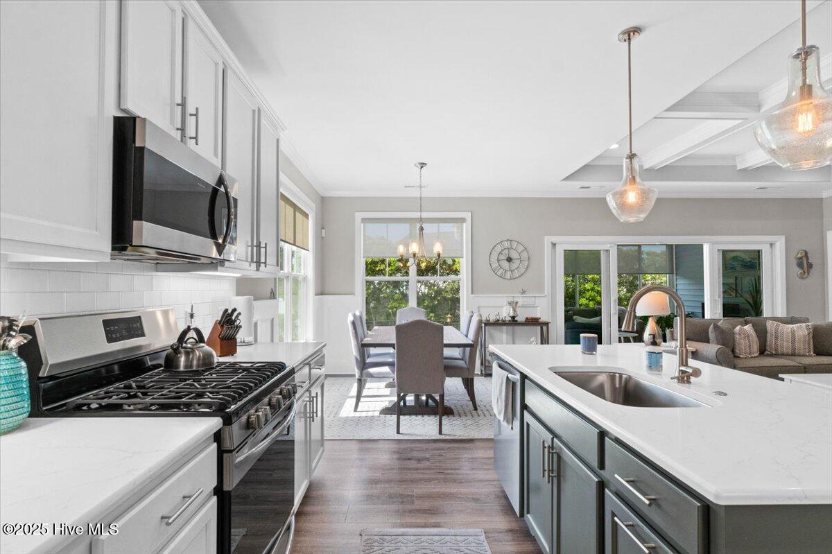 1356 Mauricio Court SW