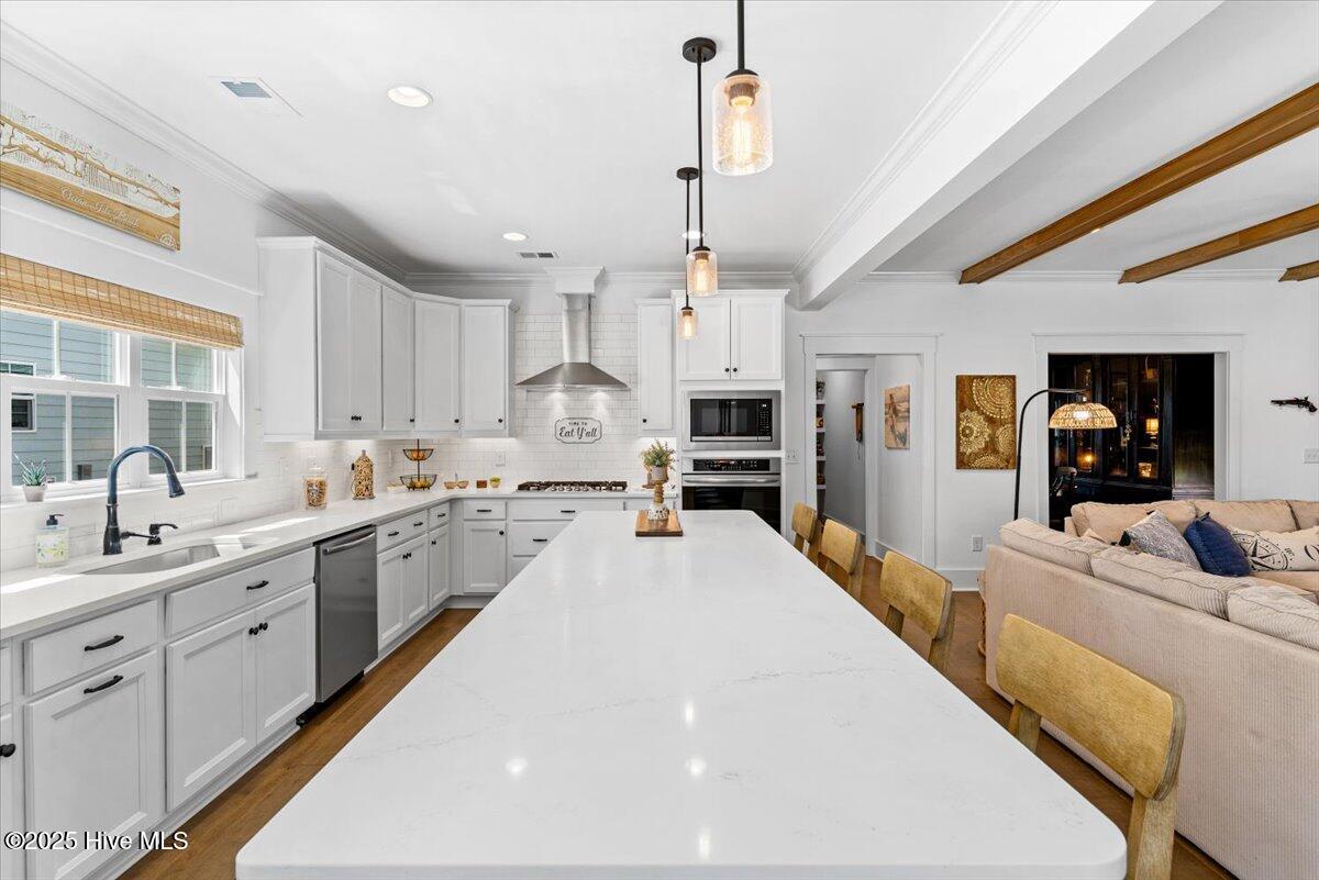 1335 Landover Drive SW