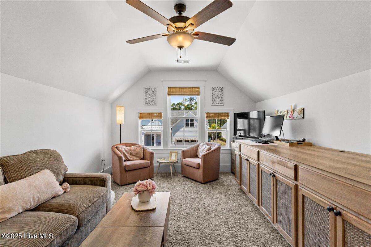 1335 Landover Drive SW