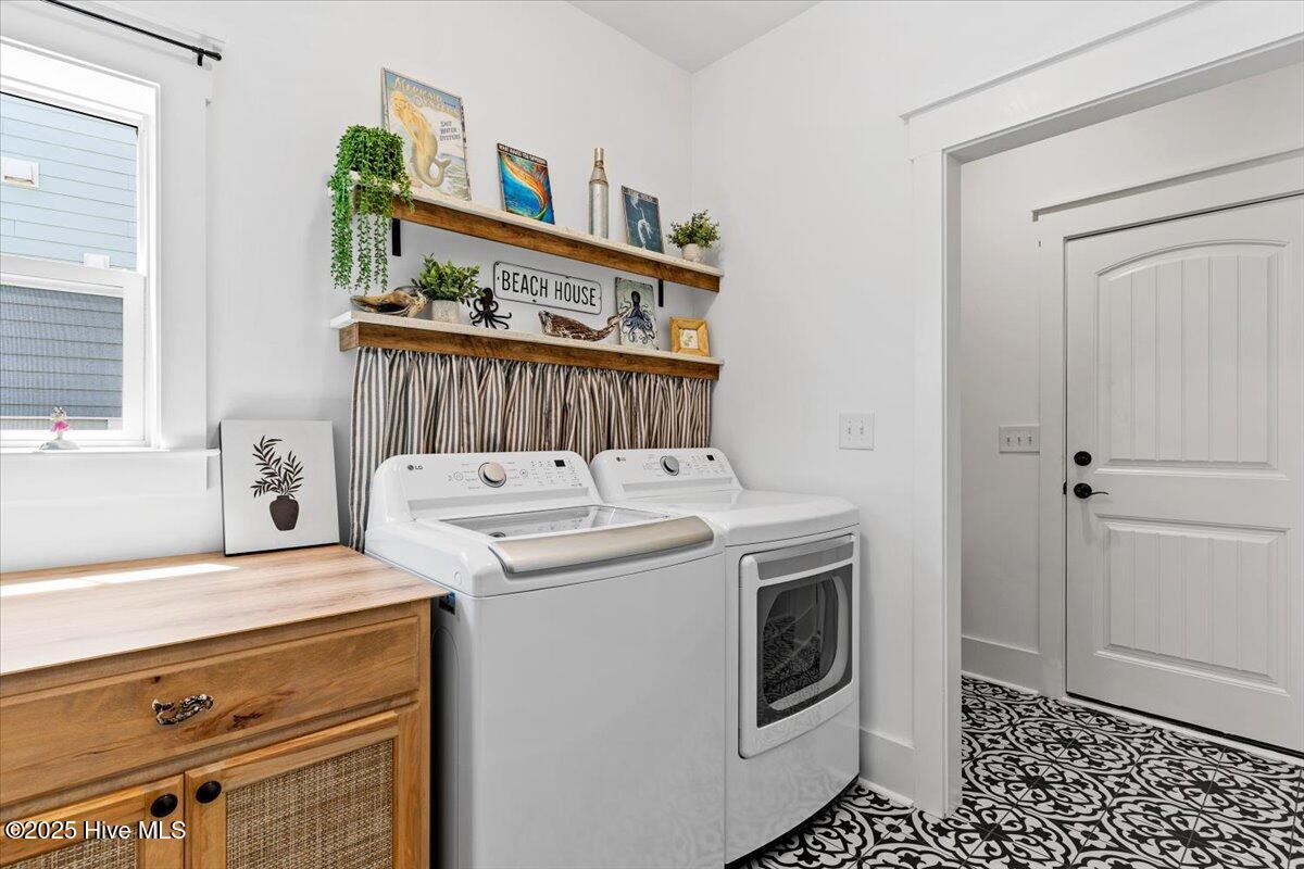 1335 Landover Drive SW