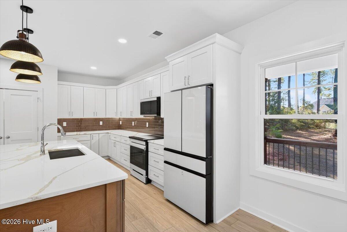 355 S Middleton Drive NW