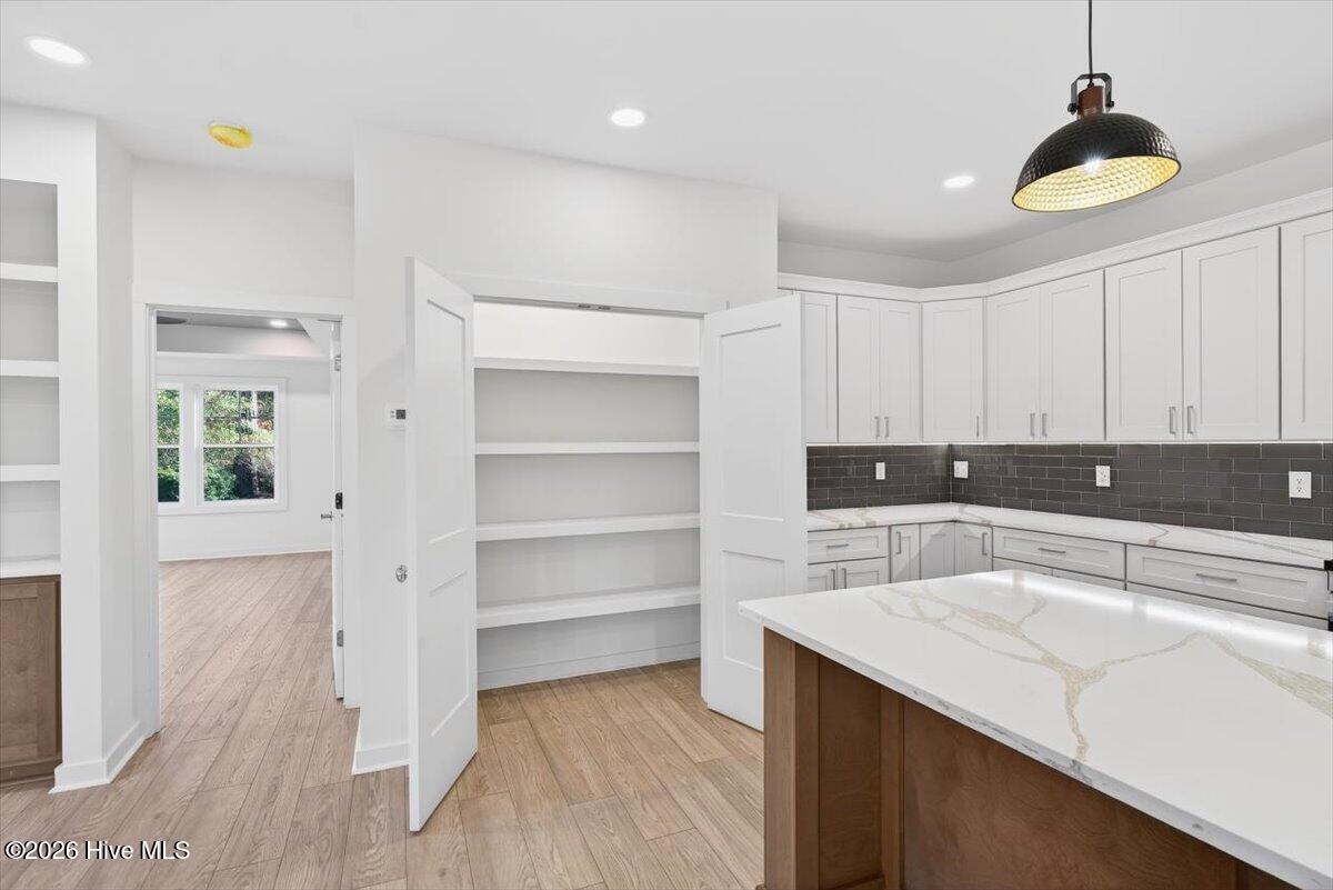 355 S Middleton Drive NW