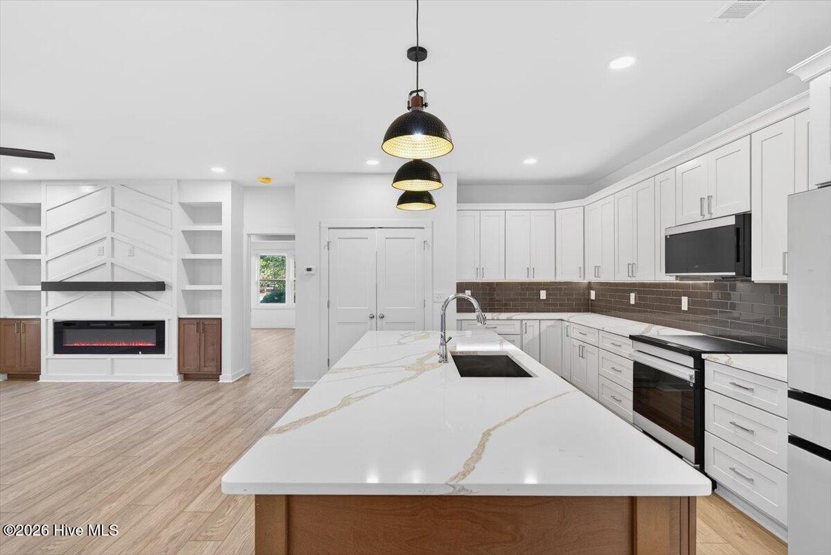 355 S Middleton Drive NW