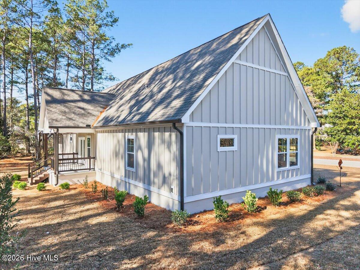 355 S Middleton Drive NW