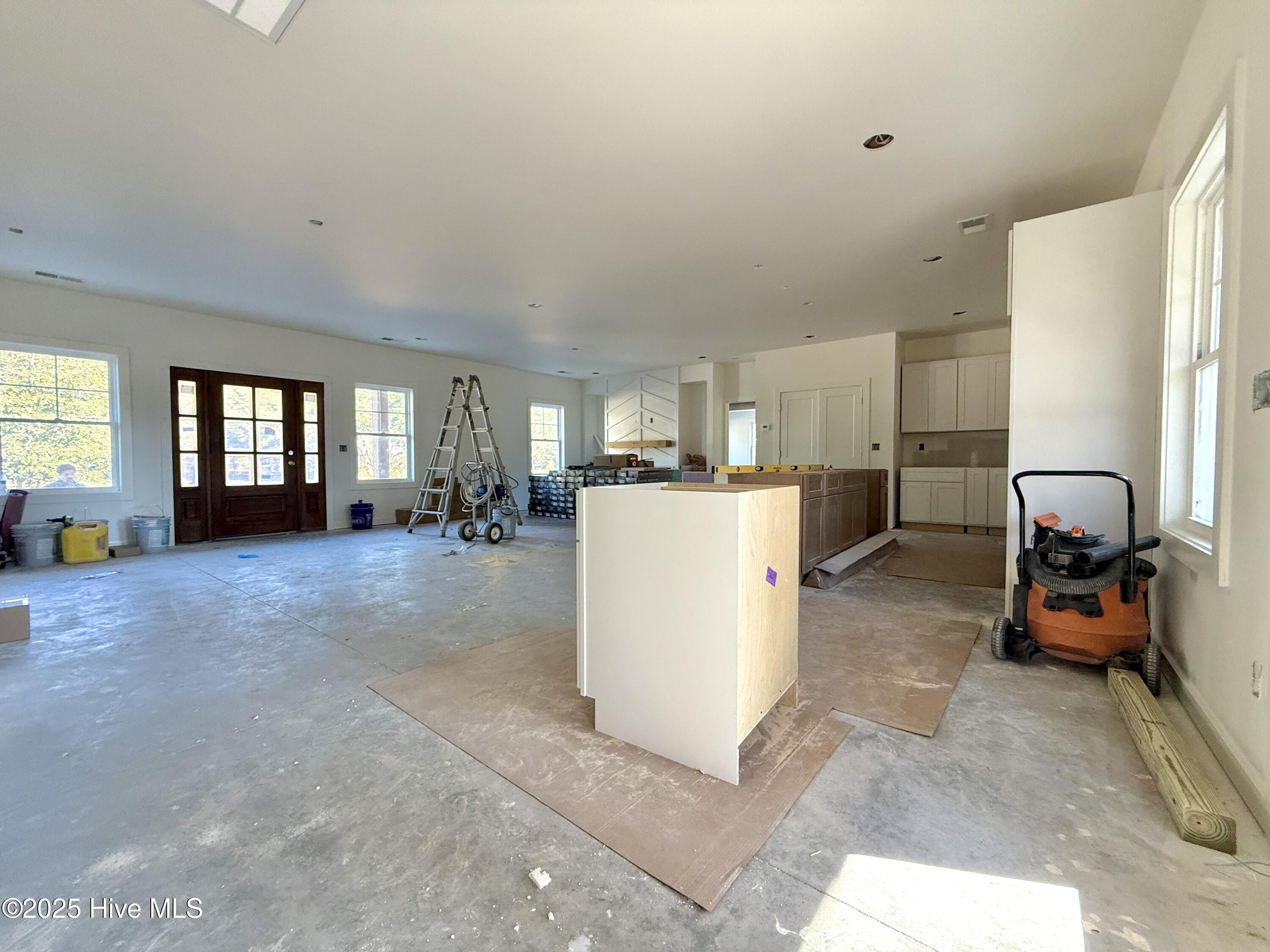 355 S Middleton Drive NW