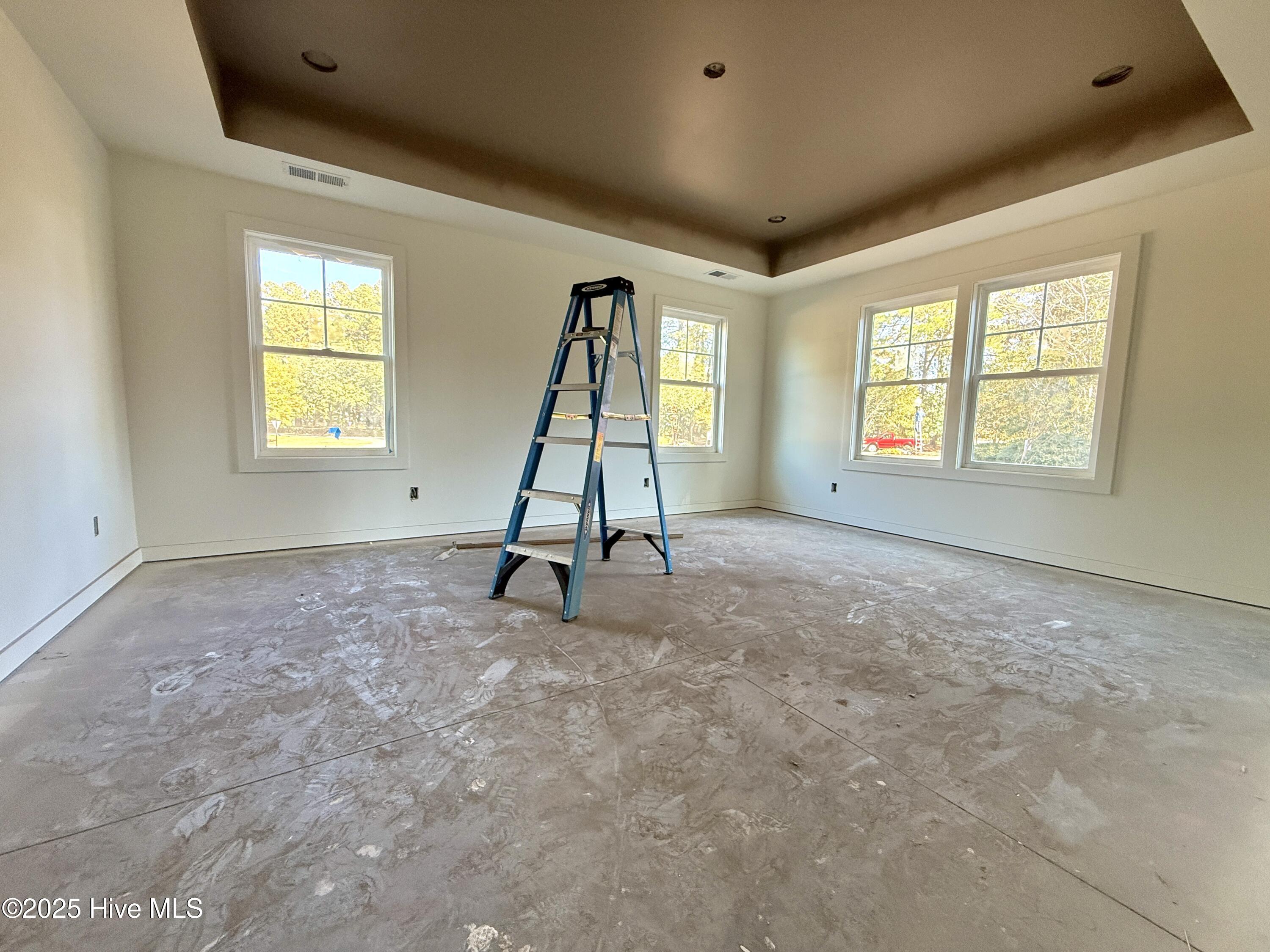 355 S Middleton Drive NW