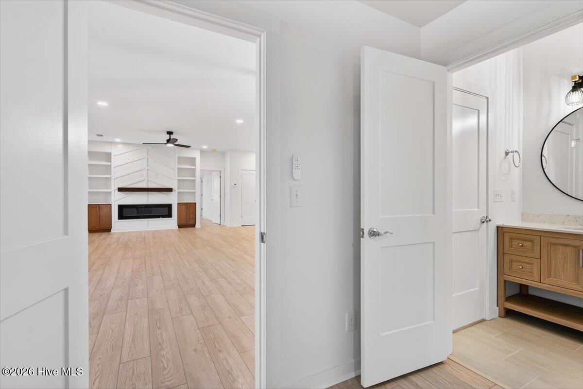 355 S Middleton Drive NW