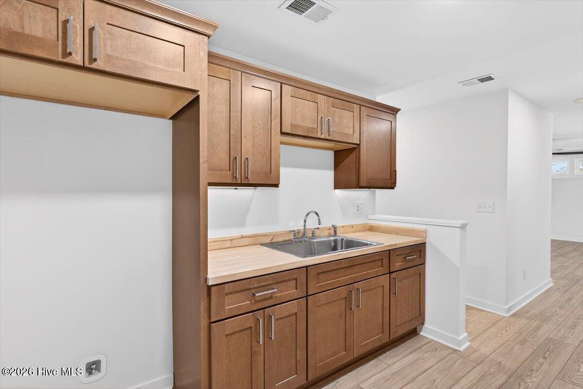 355 S Middleton Drive NW