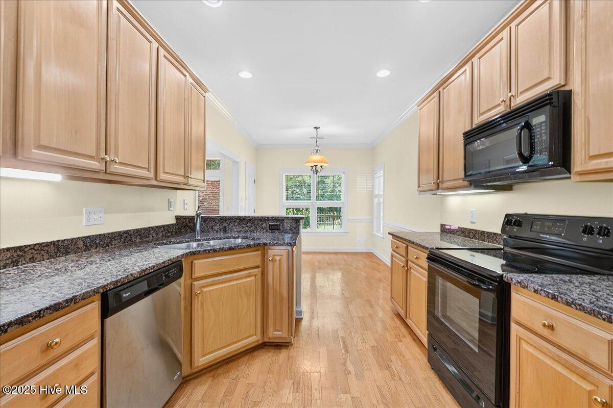 8985 Woodbine Road SW