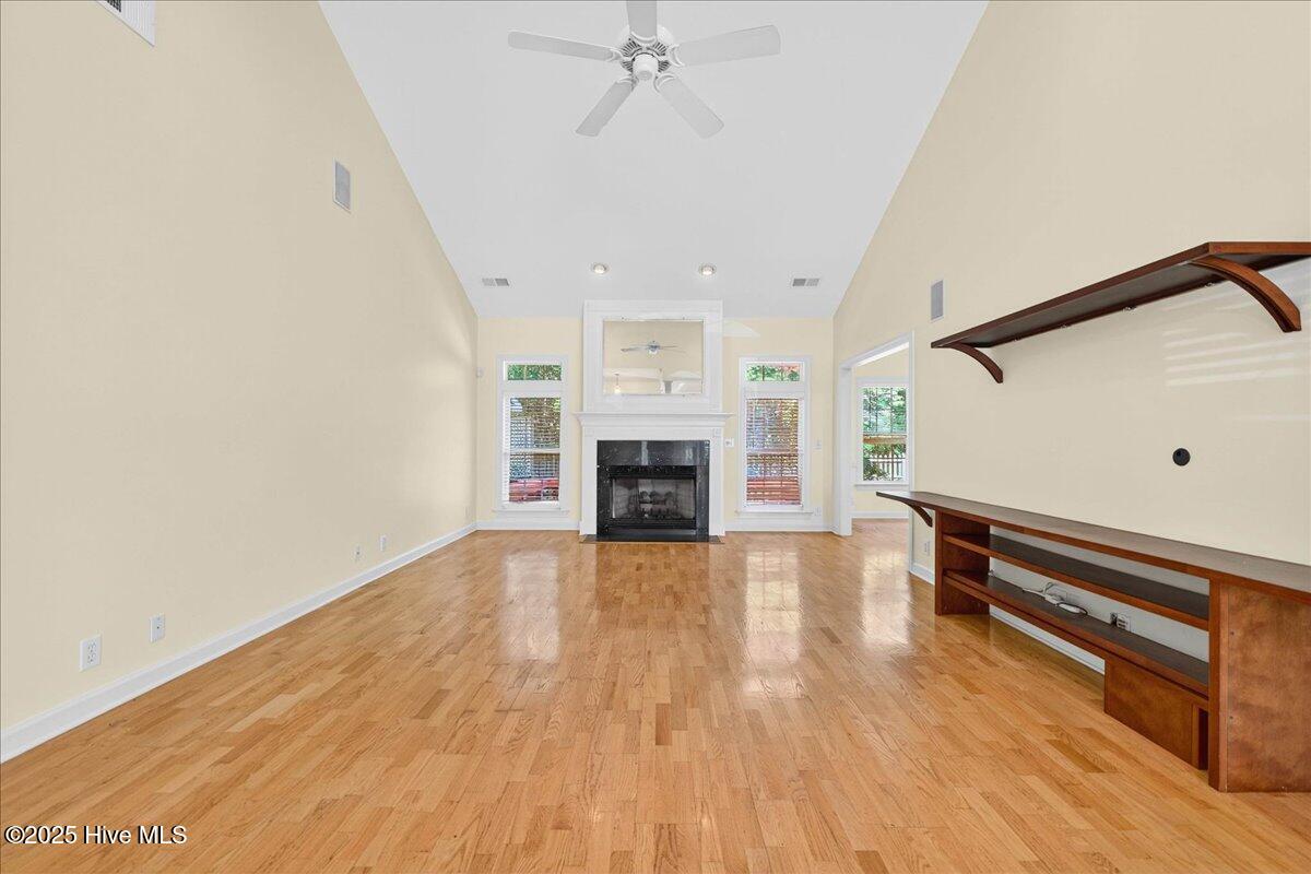 8985 Woodbine Road SW