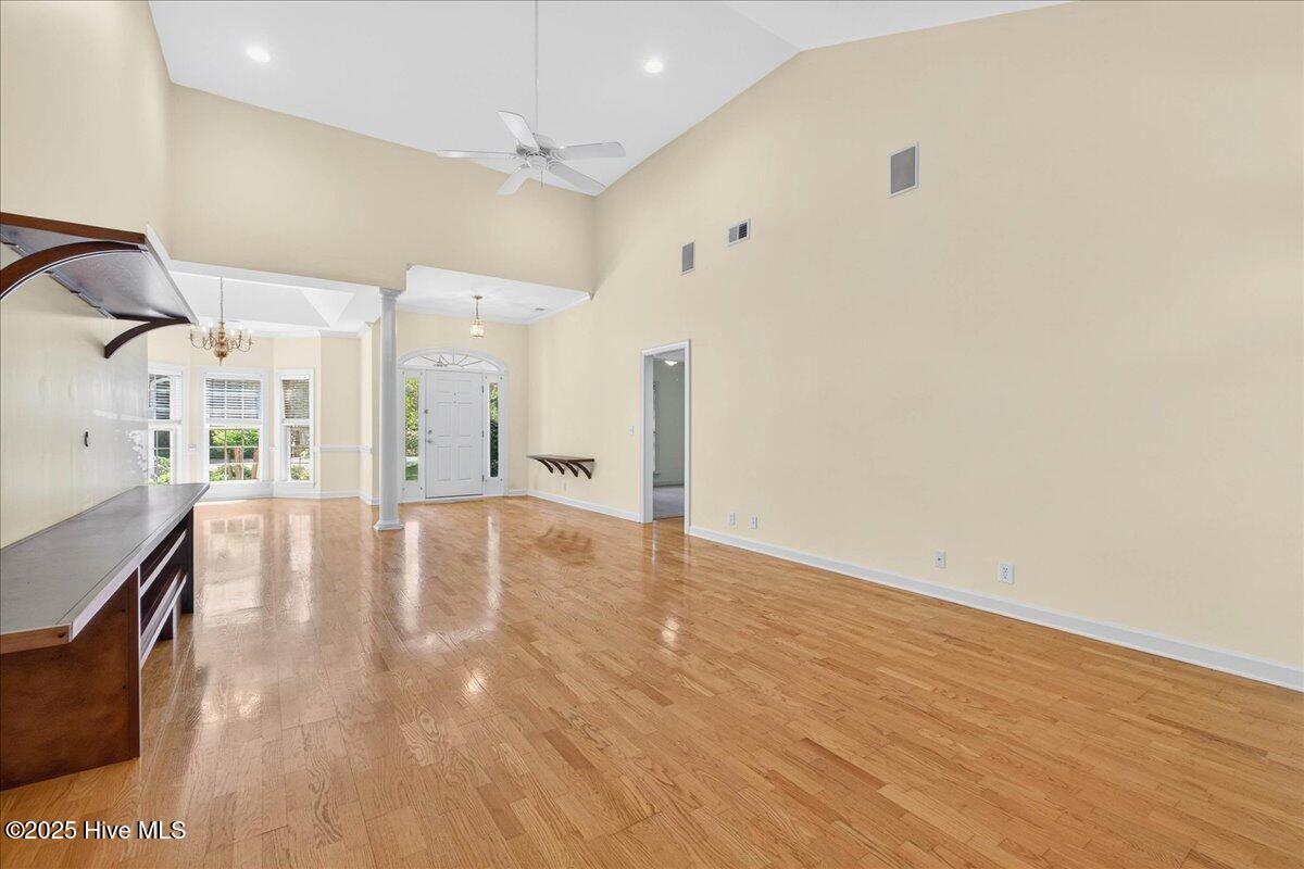 8985 Woodbine Road SW