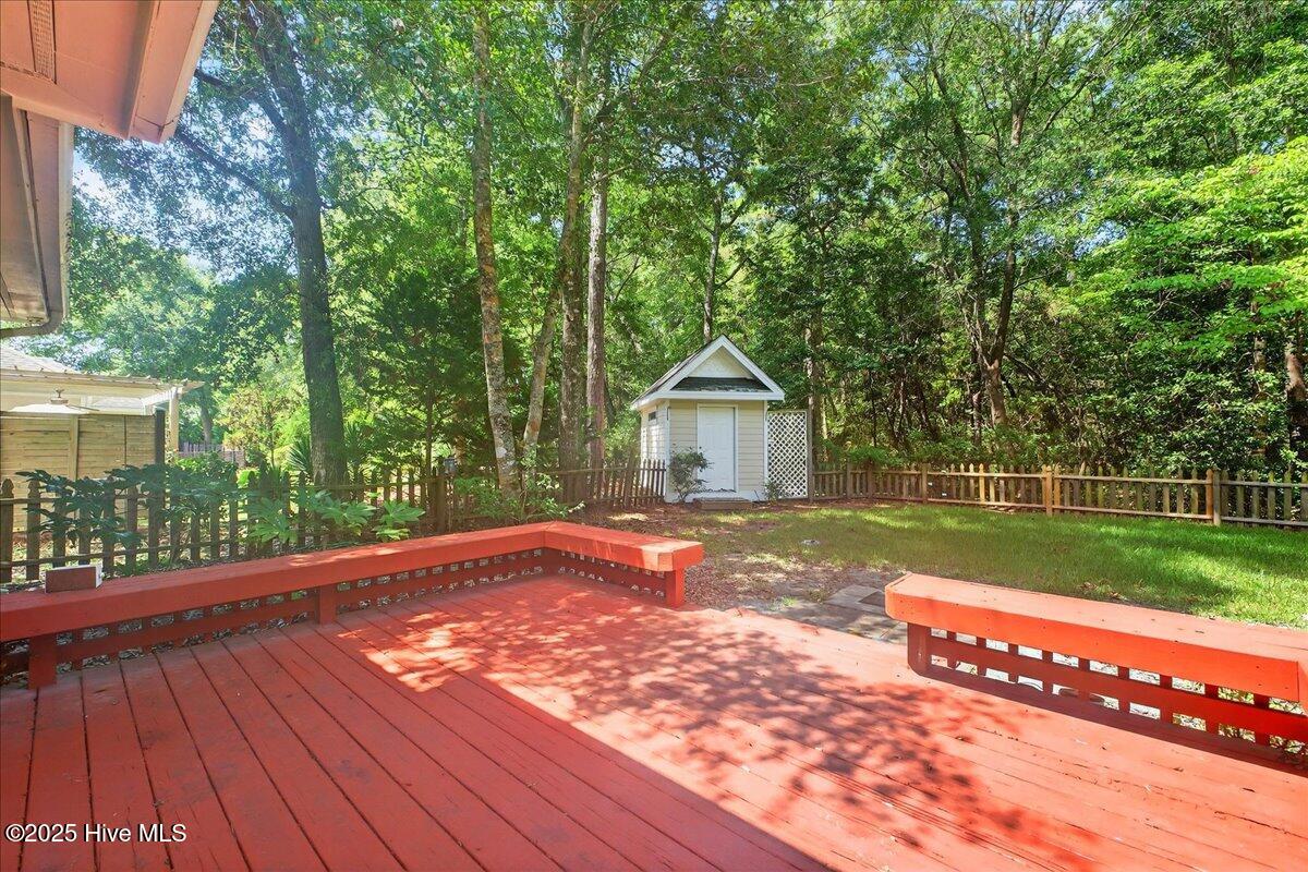 8985 Woodbine Road SW