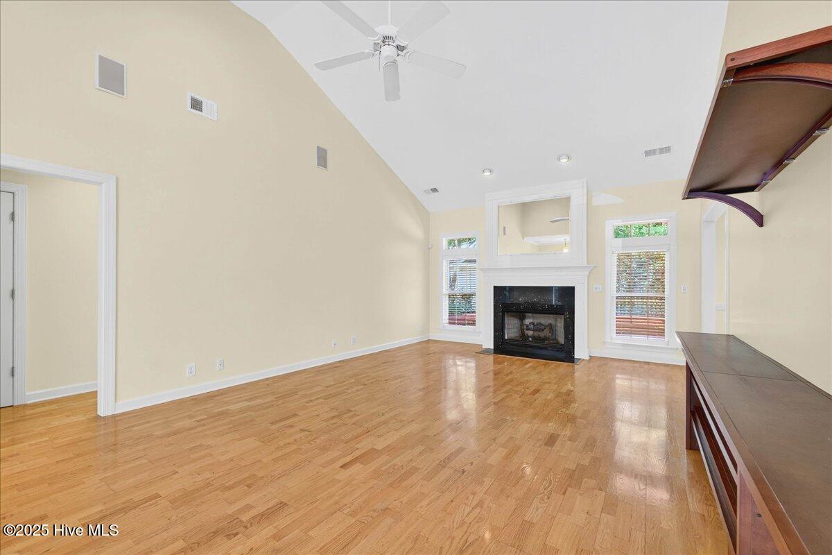 8985 Woodbine Road SW