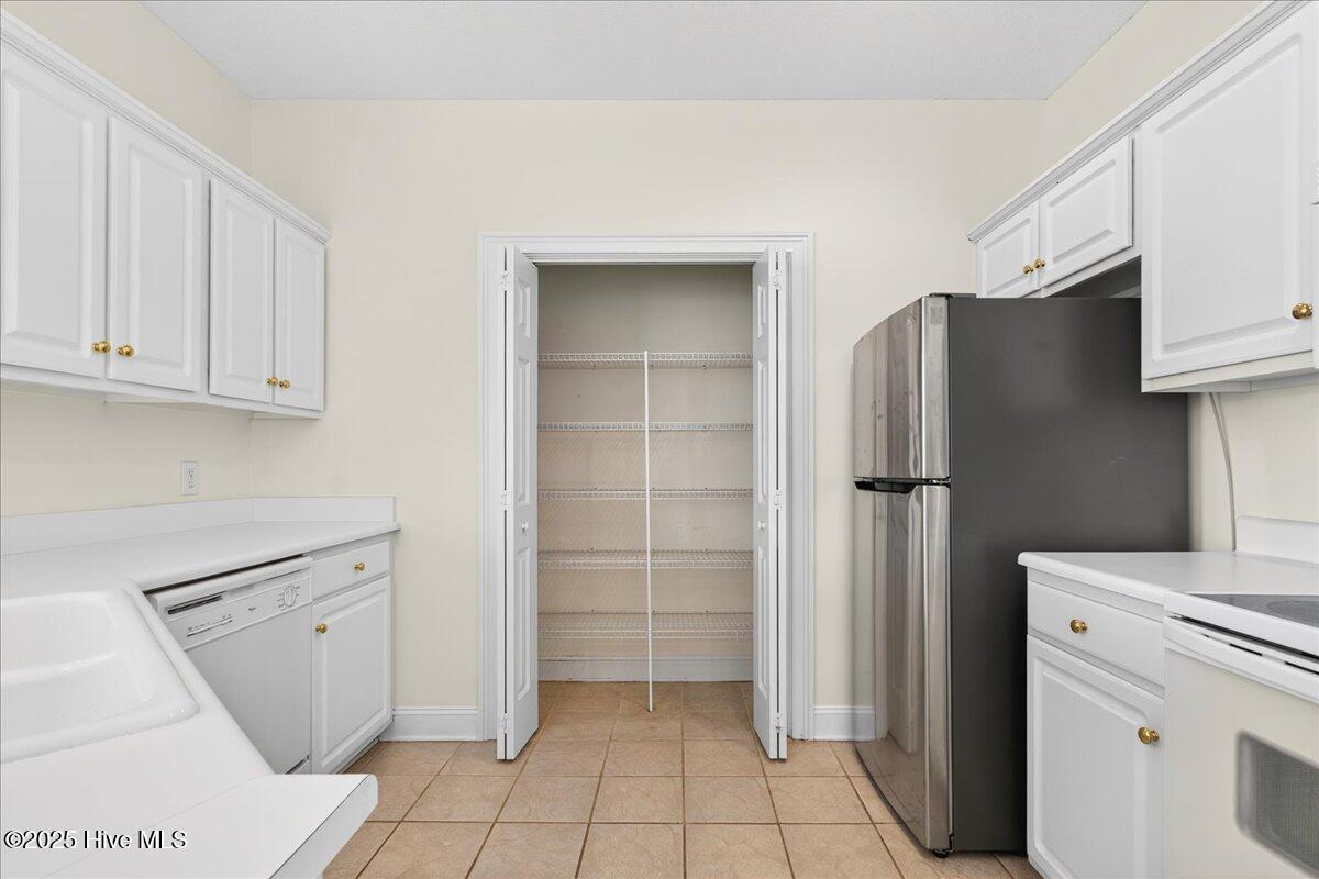 8855 Radcliff Drive NW, Unit 4d