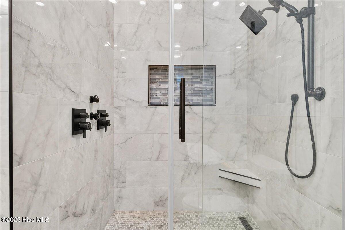 1567 Colonist Square SW