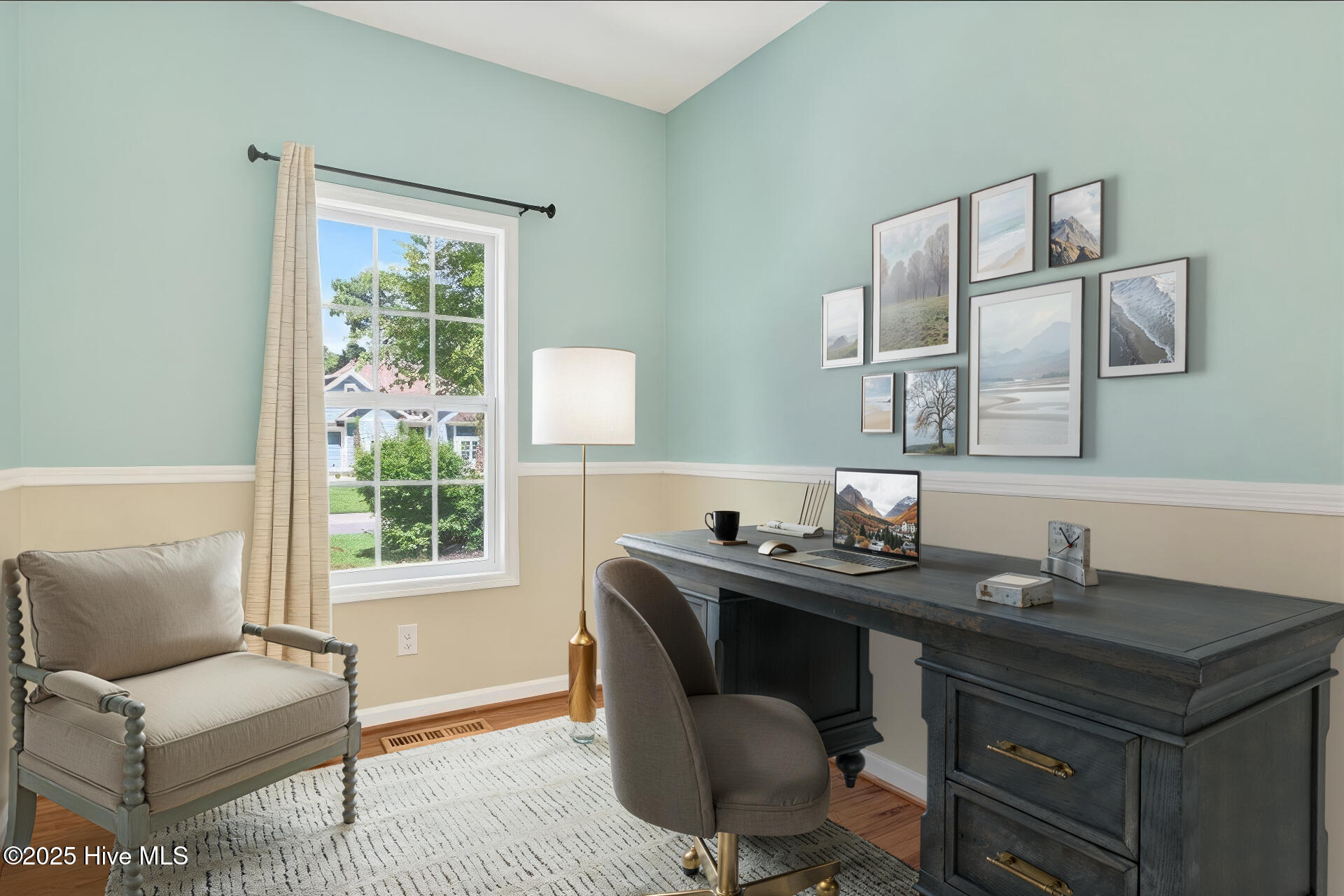 1567 Colonist Square SW