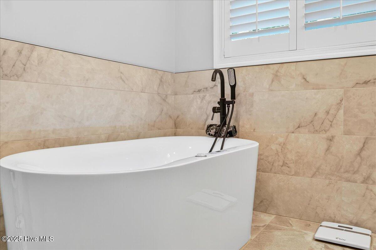 1567 Colonist Square SW