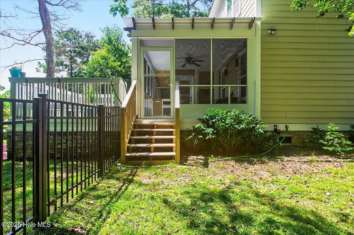 1567 Colonist Square SW