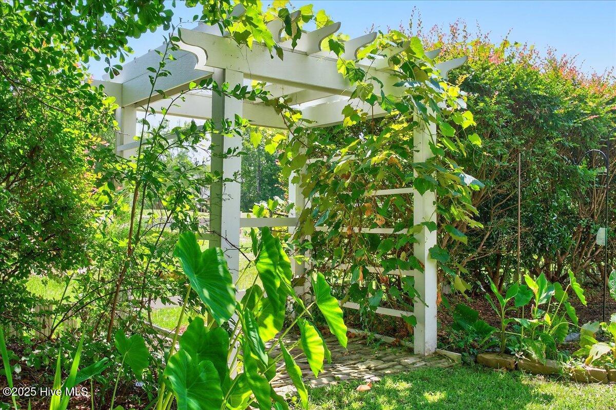 1567 Colonist Square SW