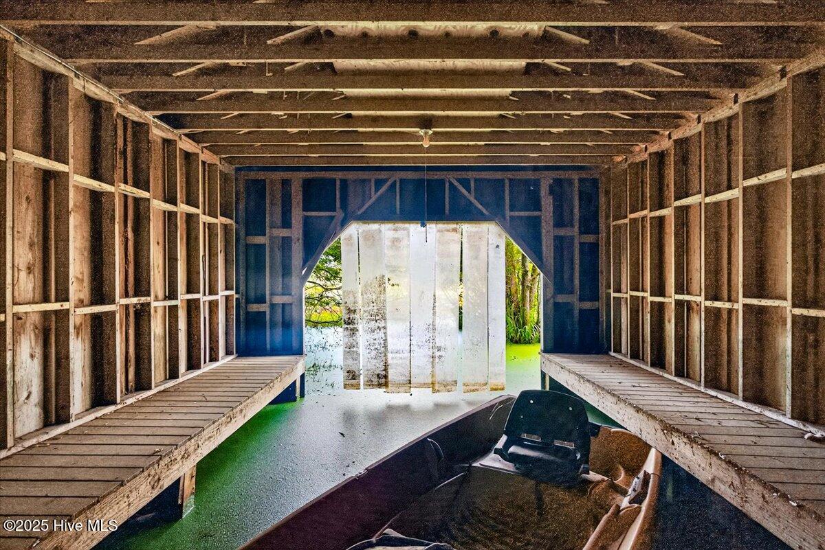 532 Medcalf Drive SW