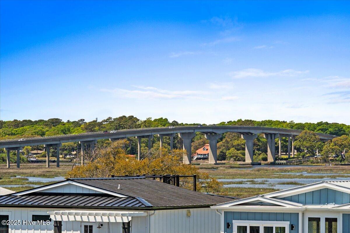 532 Medcalf Drive SW