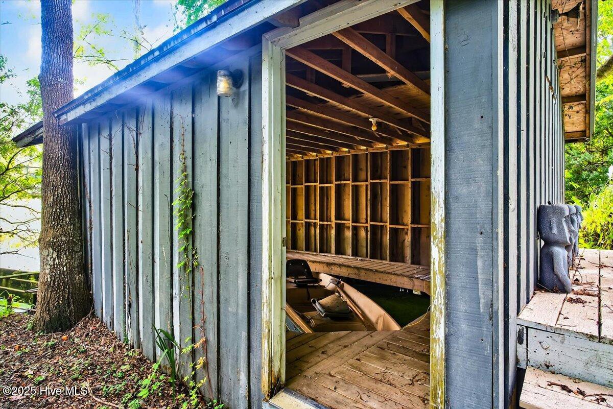 532 Medcalf Drive SW