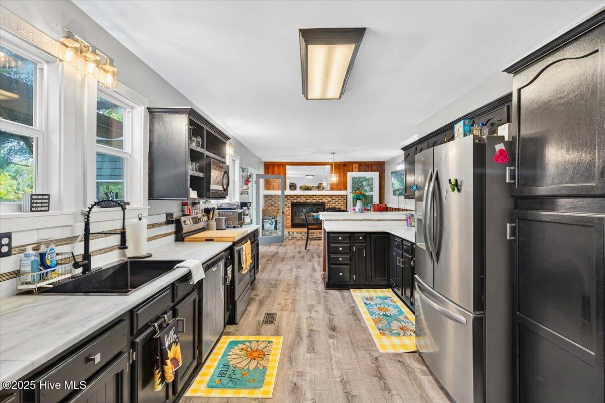 532 Medcalf Drive SW