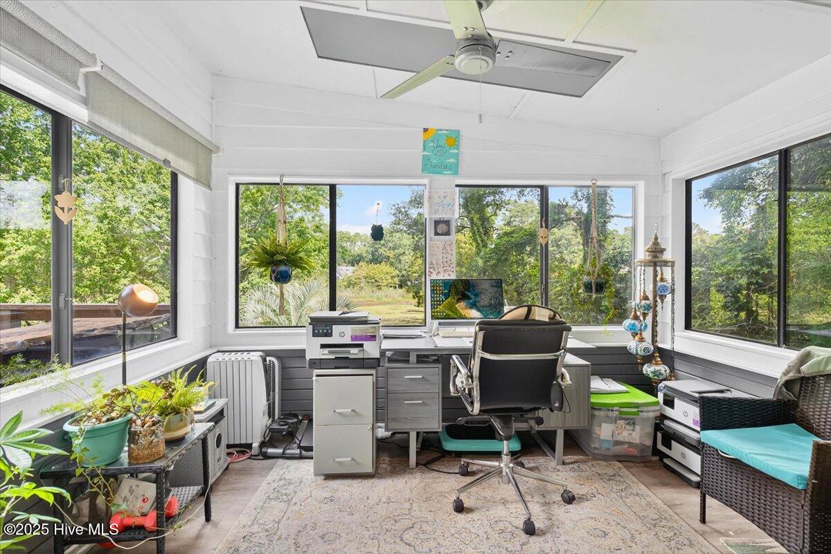 532 Medcalf Drive SW