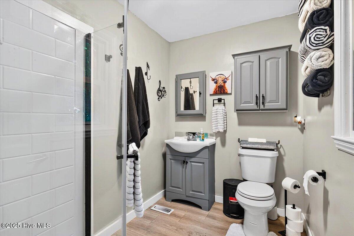 532 Medcalf Drive SW