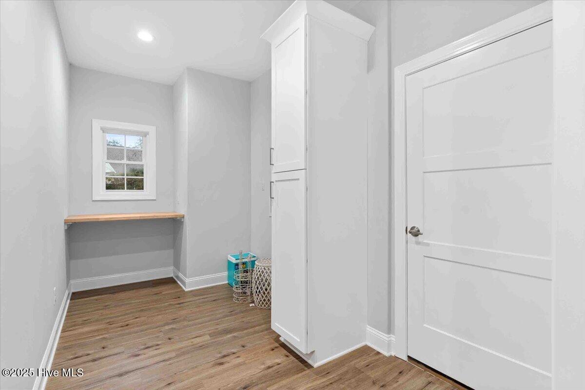 1812 Sandalwood Drive SW