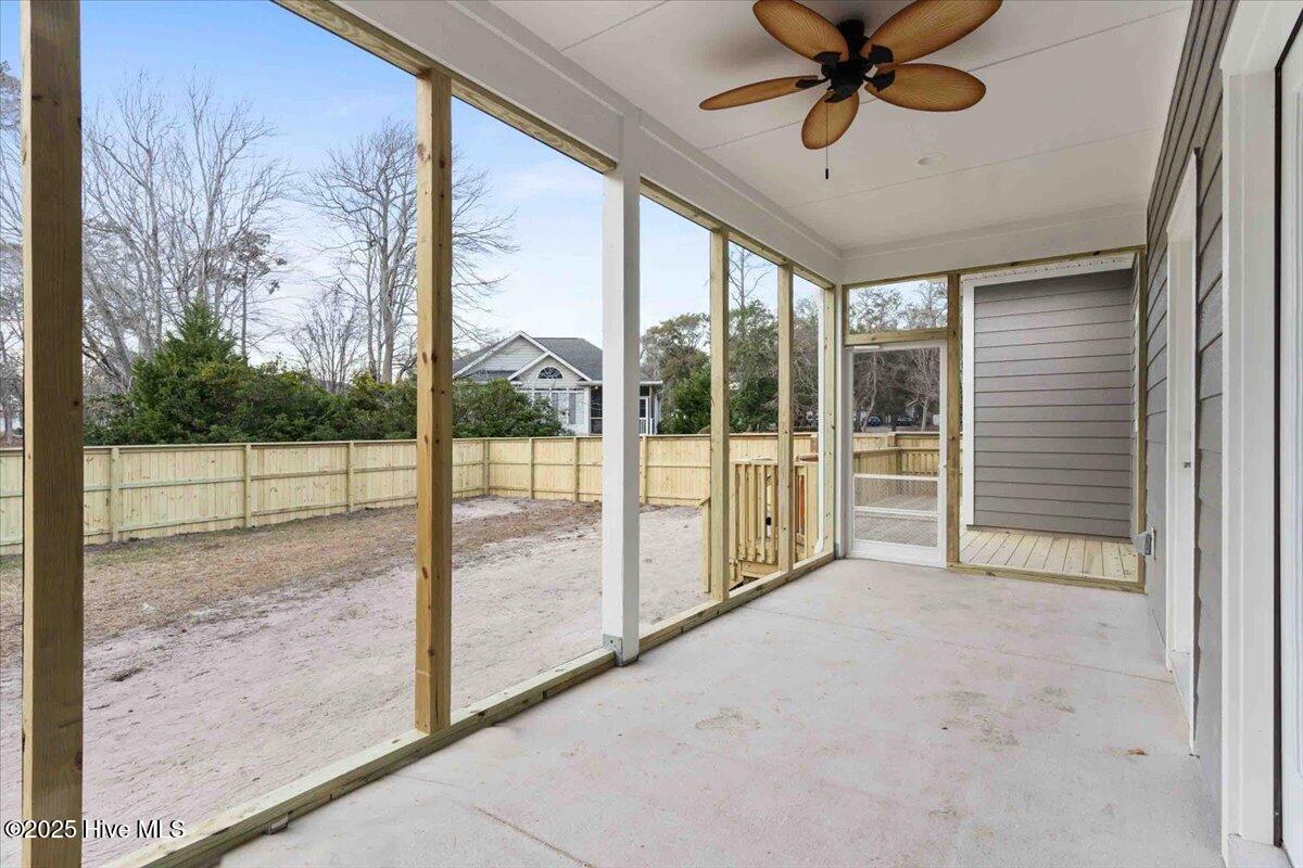 1812 Sandalwood Drive SW