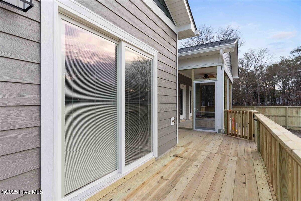 1812 Sandalwood Drive SW