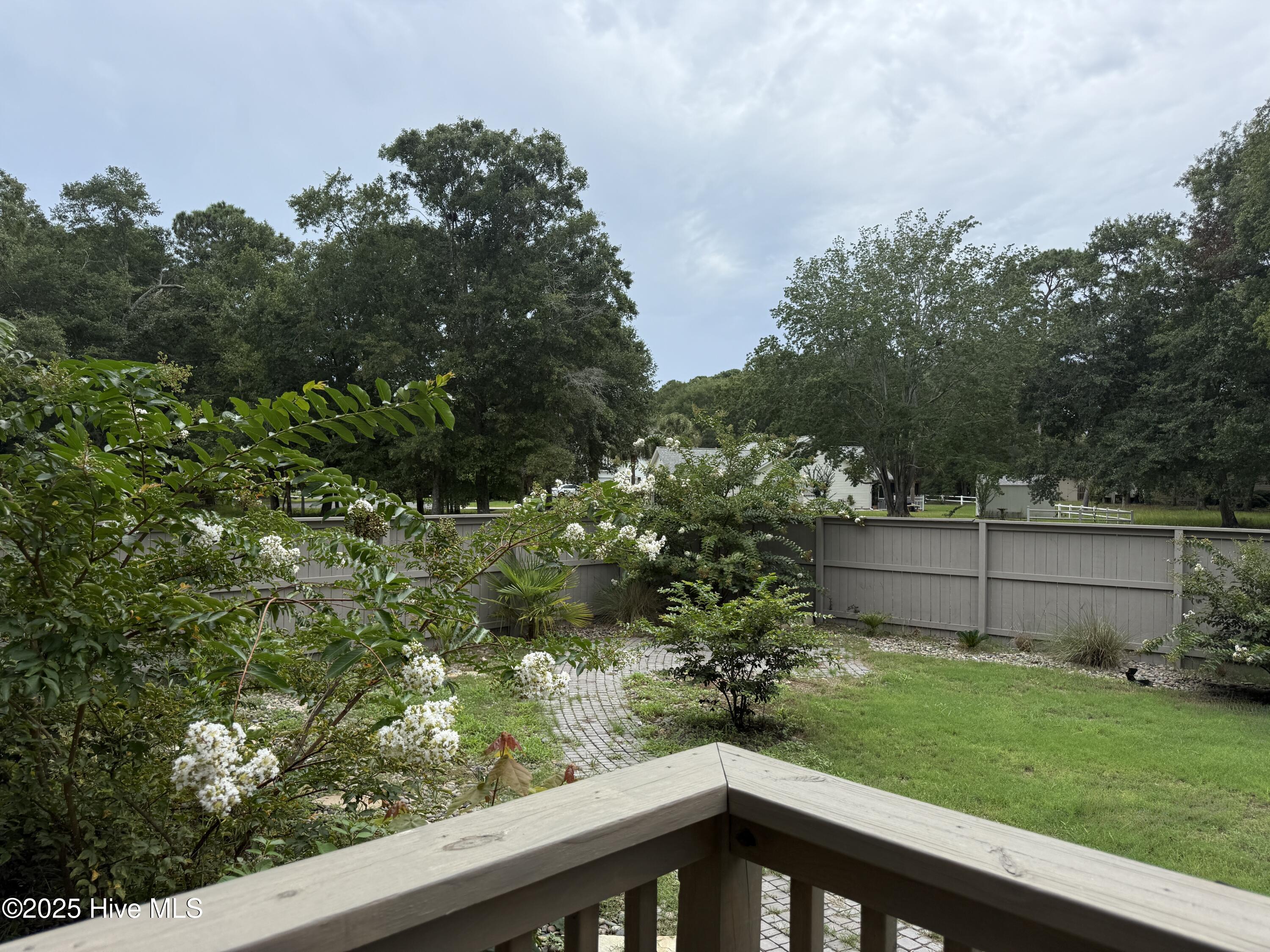 1812 Sandalwood Drive SW