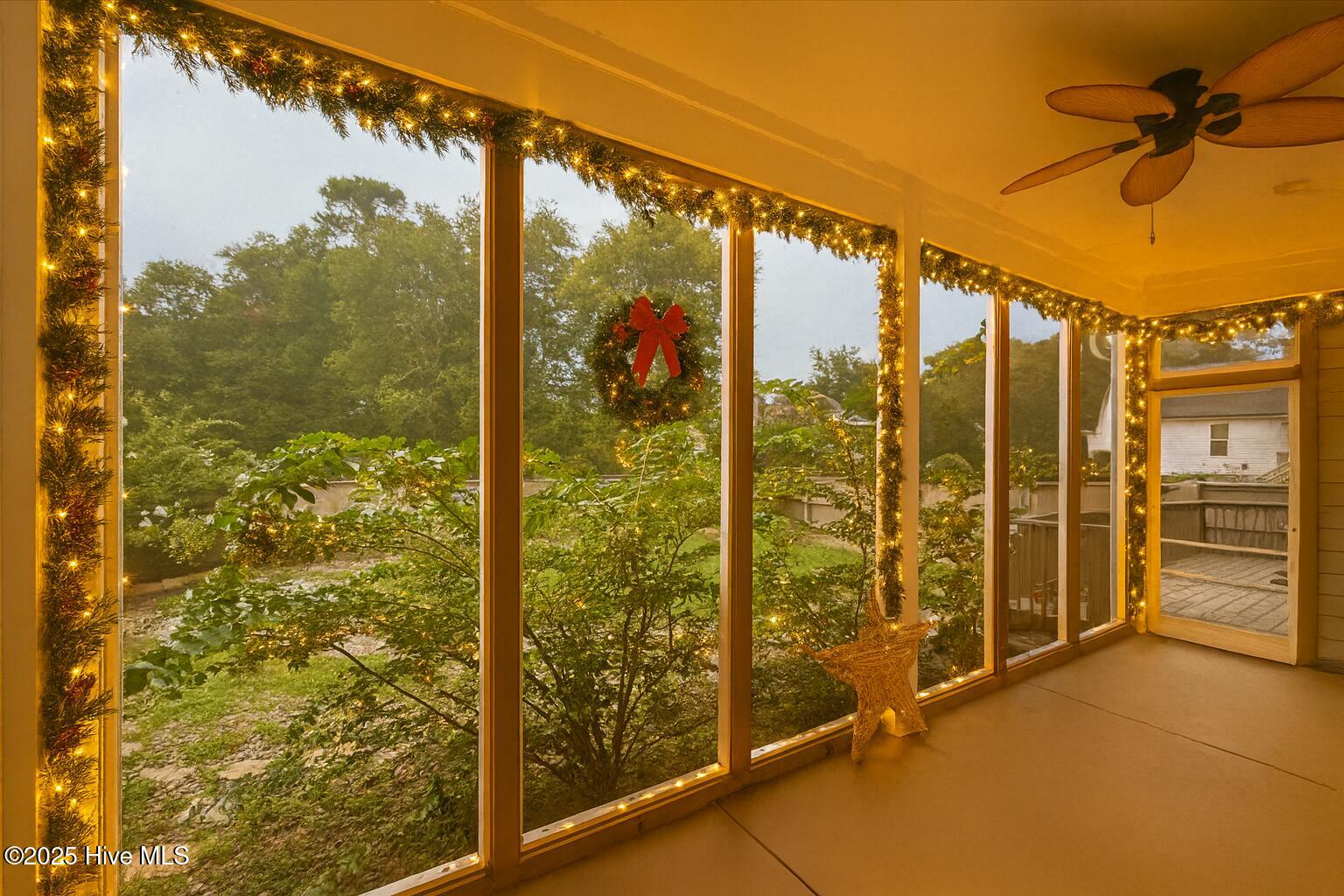 1812 Sandalwood Drive SW