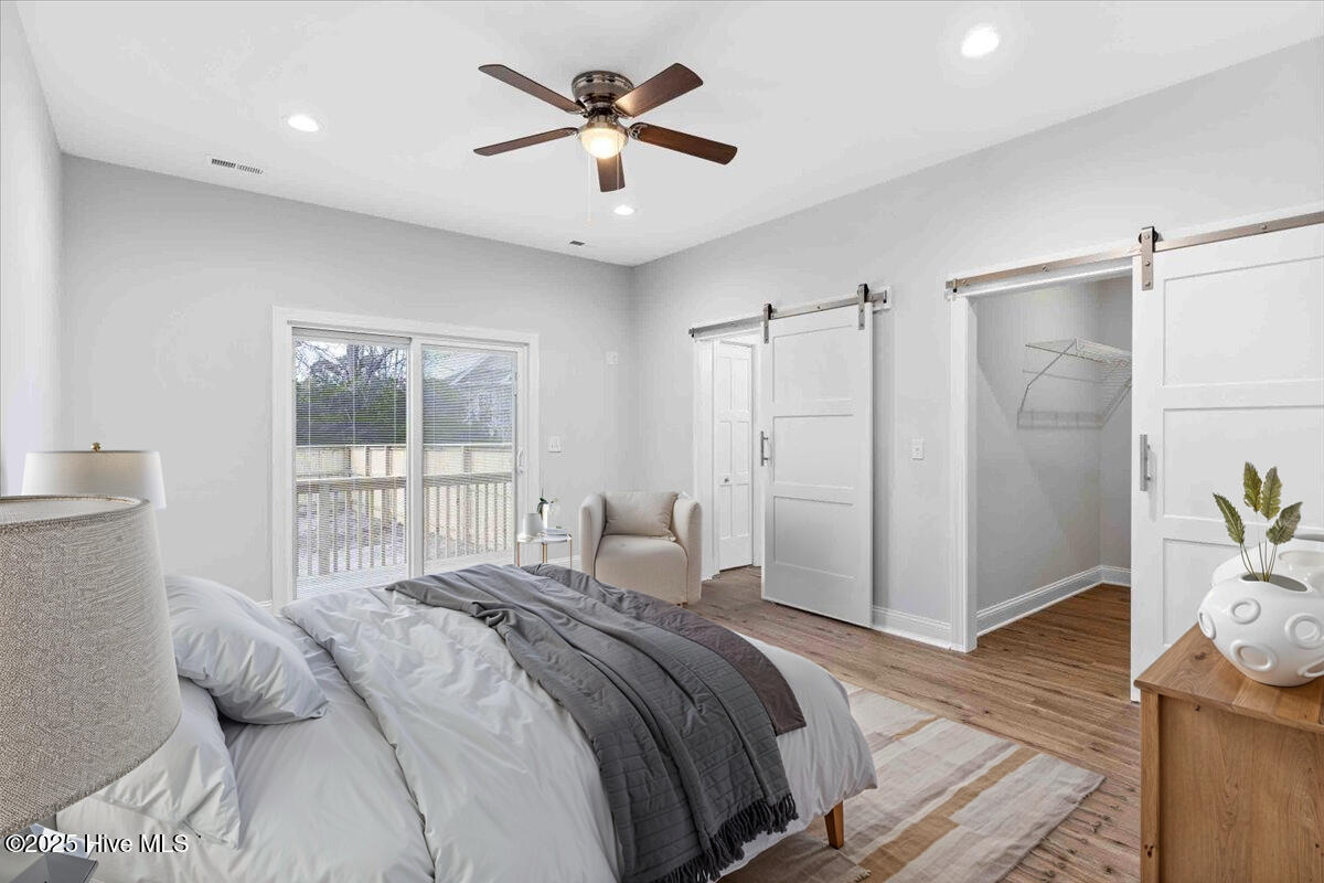 1812 Sandalwood Drive SW