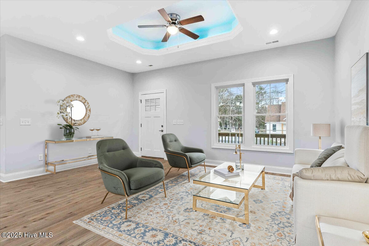 1812 Sandalwood Drive SW