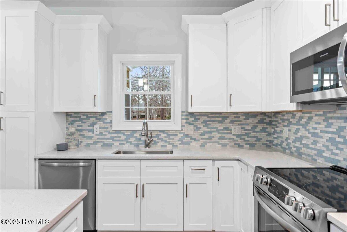 1812 Sandalwood Drive SW