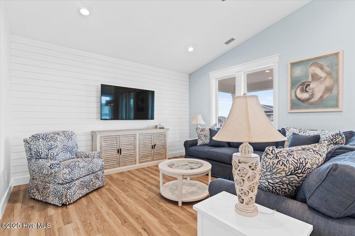 23 Grande View Drive