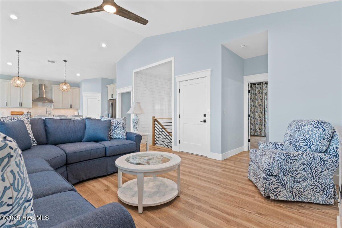 23 Grande View Drive