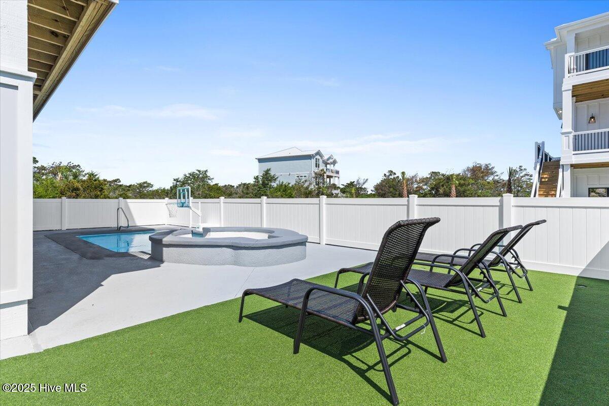 23 Grande View Drive